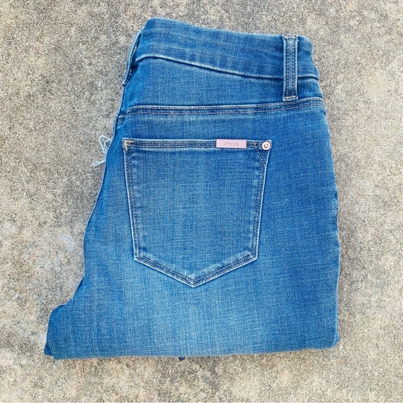 CHICOS | Girlfriend Distressed Crop Denim Jeans 2 P - Picture 2 of 8